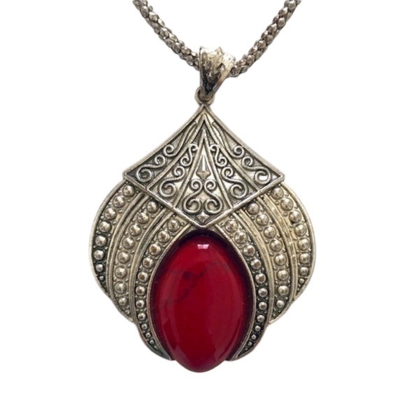 Jewelry - Red Faux Stone Pendant Necklace